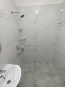 Bathroom Image of 1200 Sq.ft 2 BHK Apartment / Flat for rent in Varanasi Bengaluru for Rs. 23000