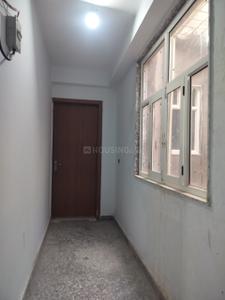 Balcony Image of 950 Sq.ft 2 BHK Apartment / Flat for rent in Noida Extension Greater Noida for Rs. 17000