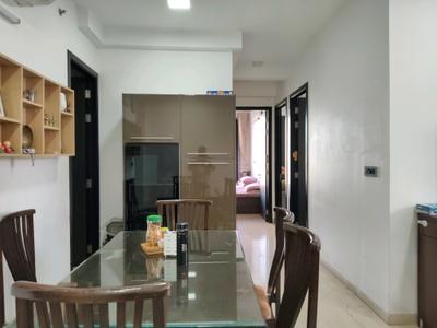 Living Room Image of 1050 Sq.ft 3 BHK Apartment / Flat for rent in Oberoi Eternia Towers A to D, Mulund West Mumbai for Rs. 90000