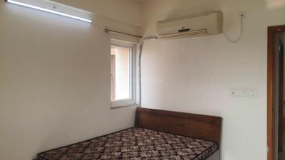 Bedroom Image of 1150 Sq.ft 2 BHK Apartment / Flat for rent in Adani Elysium, Shantigram Ahmedabad for Rs. 33500