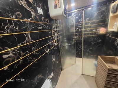 Bathroom Image of 2200 Sq.ft 3 BHK Apartment / Flat for rent in Matigara Siliguri for Rs. 50000