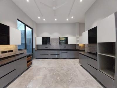 Kitchen Image of 3600 Sq.ft 4 BHK Builder Floor for sale in Rajouri Garden New Delhi for Rs. 70000000