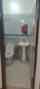 Bathroom Image of 1150 Sq.ft 2 BHK Builder Floor for rent in Vasundhara Ghaziabad for Rs. 18000