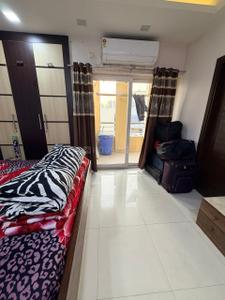 Bedroom Image of 1714 Sq.ft 3 BHK Apartment / Flat for sale in Purvanchal Royal Park, Sector 137 Noida for Rs. 26500000