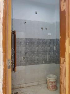 Common Bathroom Image of 900 Sq.ft 3 BHK Builder Floor for sale in DLF Ankur Vihar Ghaziabad for Rs. 3420009