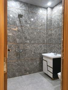 Common Bathroom One Image of 1350 Sq.ft 3 BHK Builder Floor for sale in Indirapuram Ghaziabad for Rs. 12300000