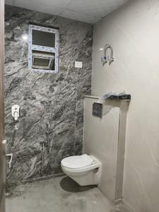 Common Bathroom Image of 1450 Sq.ft 3 BHK Apartment / Flat for sale in Vihaan Wardania, Noida Extension Greater Noida for Rs. 6100000