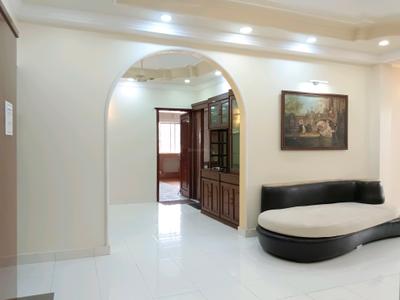 Living Room Image of 2600 Sq.ft 4 BHK Apartment / Flat for sale in Behala Chowrasta Kolkata for Rs. 15000000