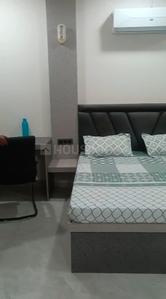 Bedroom Image of 600 Sq.ft 1 RK Apartment / Flat for rent in Raja Park Jaipur for Rs. 18000
