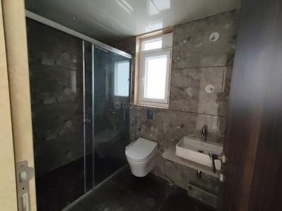 Bathroom Image of 1921 Sq.ft 4 BHK Apartment / Flat for sale in Ahura The Latitude Phase 2, Kondhwa Pune for Rs. 17500000