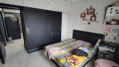Bedroom Image of 1350 Sq.ft 2.5 BHK Apartment / Flat for sale in Shriram Chirping Woods, Harlur Bengaluru for Rs. 24600000