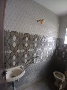 Bathroom Image of 900 Sq.ft 2 BHK Apartment / Flat for rent in Viraj Ganraj Heights, Manewada Nagpur for Rs. 13000