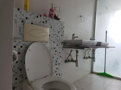 Bathroom Image of 2231 Sq.ft 3 BHK Apartment / Flat for sale in Rosedale Garden, New Town Kolkata for Rs. 23000000