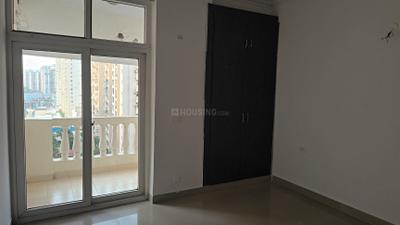 Bedroom Image of 1420 Sq.ft 3 BHK Apartment / Flat for sale in Amrapali Silicon City, Sector 76 Noida for Rs. 15000000