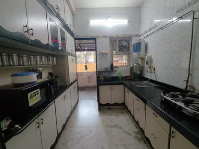 Kitchen Image of 1530 Sq.ft 3 BHK Independent House for sale in Thaltej Ahmedabad for Rs. 30000000
