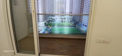 Balcony Image of 640 Sq.ft 2 BHK Apartment / Flat for sale in Dosti Tulip Dosti West County, Thane West Thane for Rs. 12400000