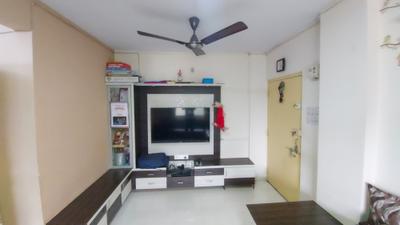 Living Room Image of 950 Sq.ft 2 BHK Apartment / Flat for sale in Sairam Residency, Palanpur Jakatnaka Surat for Rs. 3200000