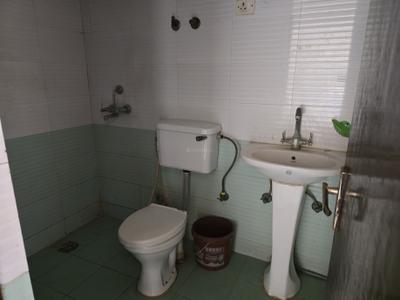 Image of 1425 Sq.ft 3 BHK Apartment / Flat for sale in Panchsheel Wellington, Crossings Republik, Ghaziabad for Rs. 10500000