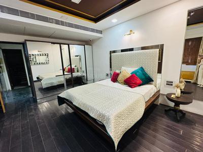 Bedroom Image of 6200 Sq.ft 5 BHK Penthouse for rent in Riviera Elegance, Prahlad Nagar Ahmedabad for Rs. 250000