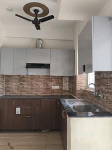 Kitchen Image of 975 Sq.ft 2 BHK Apartment / Flat for rent in Amrapali Verona Heights, Noida Extension Greater Noida for Rs. 18000