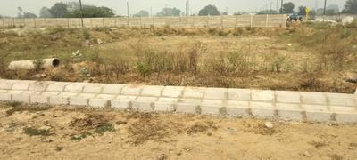 Image of 1035 Sq.ft Residential Plot / Land for sale in Brickklin Sillicon Valley, Sector 70, Faridabad for Rs. 12300000