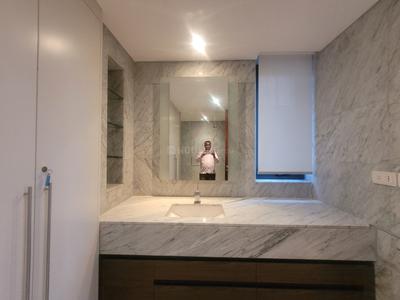 Bathroom Image of 4924 Sq.ft 4 BHK Villa for rent in Embassy Grove, Rustam Bagh Layout Bengaluru for Rs. 365000