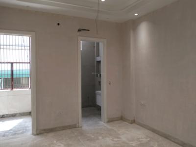 Bedroom Image of 2000 Sq.ft 5 BHK Builder Floor for sale in Mukherjee Nagar New Delhi for Rs. 32500000