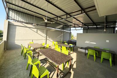 Balcony Image of 300 Sq.ft 1 RK Apartment / Flat for rent in Vijay Nagar Indore for Rs. 10500