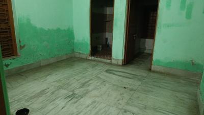 Living Room Image of 600 Sq.ft 1 BHK Independent House for rent in Paschim Putiary Kolkata for Rs. 6000
