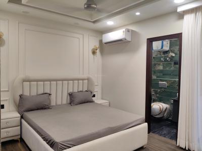 Bedroom Image of 4560 Sq.ft 4 BHK Builder Floor for rent in Paramount Luxury Floors Sushant Lok 3 B Block, Sector 57 Gurgaon for Rs. 140000