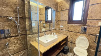 Image of 2925 Sq.ft 4 BHK Builder Floor for rent in Hauz Khas, New Delhi for Rs. 330000