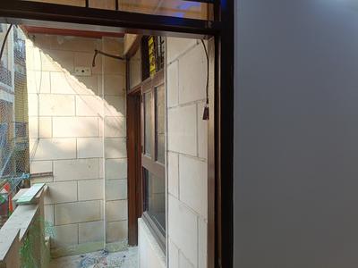 Bedroom Image of 850 Sq.ft 3 BHK Builder Floor for sale in Laxmi Nagar New Delhi for Rs. 7500000