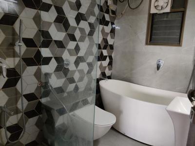 Image of 1050 Sq.ft 2 BHK Apartment / Flat for rent in Oxy Beaumonde, Viman Nagar, Pune for Rs. 72000