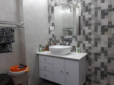 Bathroom Image of 2200 Sq.ft 4 BHK Builder Floor for rent in Sector 12 Dwarka New Delhi for Rs. 75000