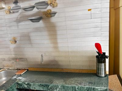 Kitchen Image of 540 Sq.ft 1 BHK Independent House for sale in Lashkar Solapur for Rs. 4500000