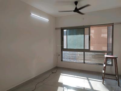 Living Room Image of 750 Sq.ft 2 BHK Apartment / Flat for rent in Gurukrupa Marina Enclave Wings Q And R With Kindergarten Phase IV, Malad West Mumbai for Rs. 56000