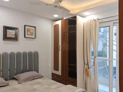 Bedroom Image of 700 Sq.ft 3 BHK Builder Floor for rent in Dwarka Mor New Delhi for Rs. 32000