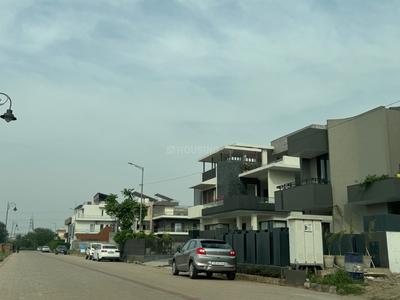 Image of 1125 Sq.ft Residential Plot / Land for sale in Wave Estate Group Housing 2 Phase 1, Sector 85, Mohali for Rs. 22000000