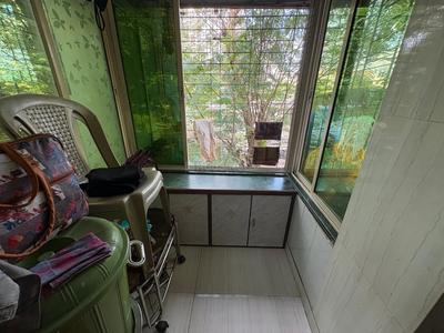Balcony Image of 400 Sq.ft 1 BHK Apartment / Flat for rent in Dahisar East Mumbai for Rs. 26000