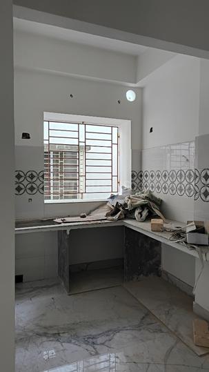 Chandigarh, Madhyamgram Main Image 1