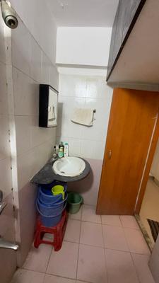Adhiraj Aspen Bathroom One 4