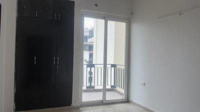 Bedroom Image of 900 Sq.ft 2 BHK Apartment / Flat for rent in Sikka Karnam Greens, Sector 143B Noida for Rs. 26000