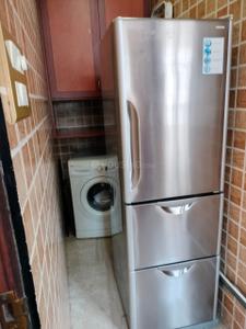 Kitchen Image of 1000 Sq.ft 2 BHK Apartment / Flat for rent in Suleman Chembar Apartment, Colaba Mumbai for Rs. 170000