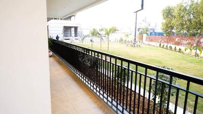 Balcony Image of 1250 Sq.ft 2 BHK Apartment / Flat for sale in Peer Muchalla Zirakpur for Rs. 4700000