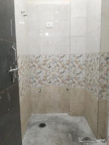 Common Bathroom Image of 450 Sq.ft 2 BHK Builder Floor for rent in New Ashok Nagar New Delhi for Rs. 26000