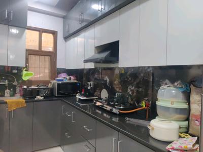 Kitchen Image of 1620 Sq.ft 3 BHK Builder Floor for sale in Bamheta Ghaziabad for Rs. 6800000