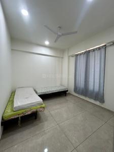 Bedroom Image of 1800 Sq.ft 3 BHK Apartment / Flat for rent in Palm Glory IV, Sola Ahmedabad for Rs. 42000