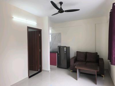 Living Room Image of 450 Sq.ft 1 BHK Apartment / Flat for rent in Bommanahalli Bengaluru for Rs. 26000