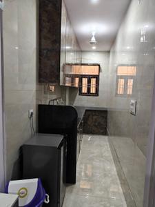 Kitchen Image of 600 Sq.ft 2 BHK Builder Floor for rent in Sector 16 Rohini New Delhi for Rs. 30000