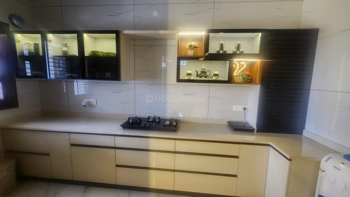 Sector 77 Main Image 1